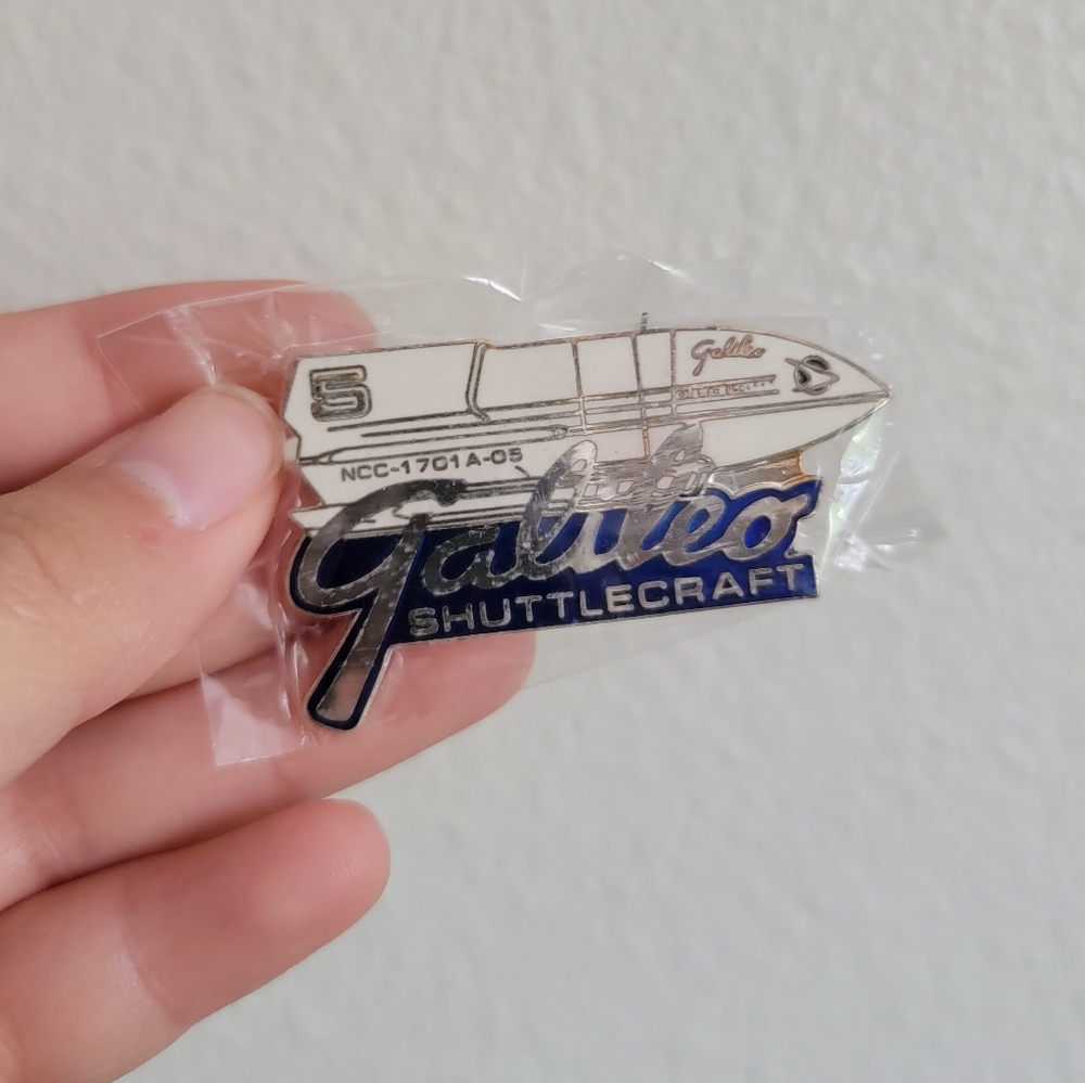 1989 Galileo Shuttlecraft Pin